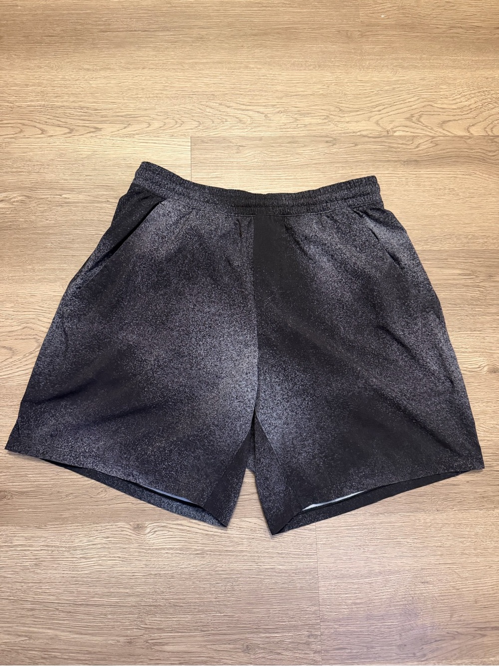 Lululemon Men's Pace Breaker Linerless 7'' Shorts Medium
